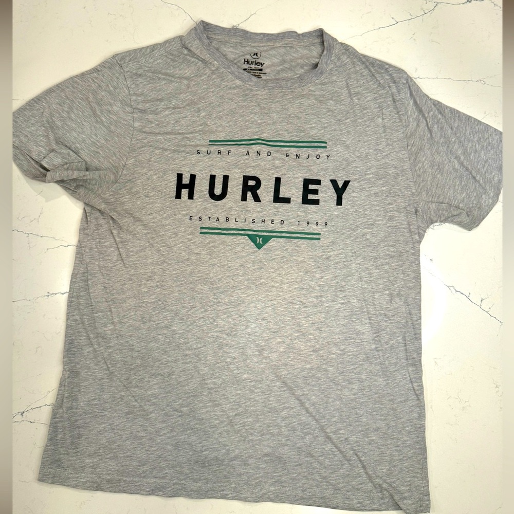 Men’s XL Grey Hurley Short Sleeve Shirt